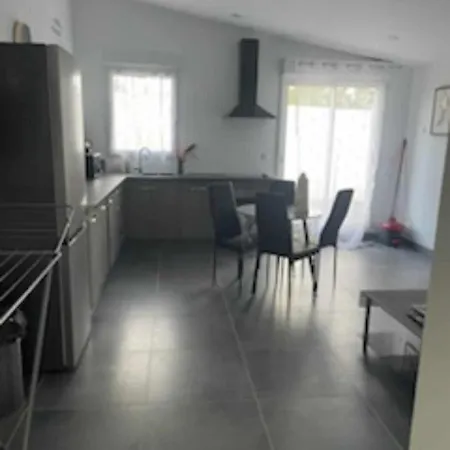 1 Piece Appartement Vergèze